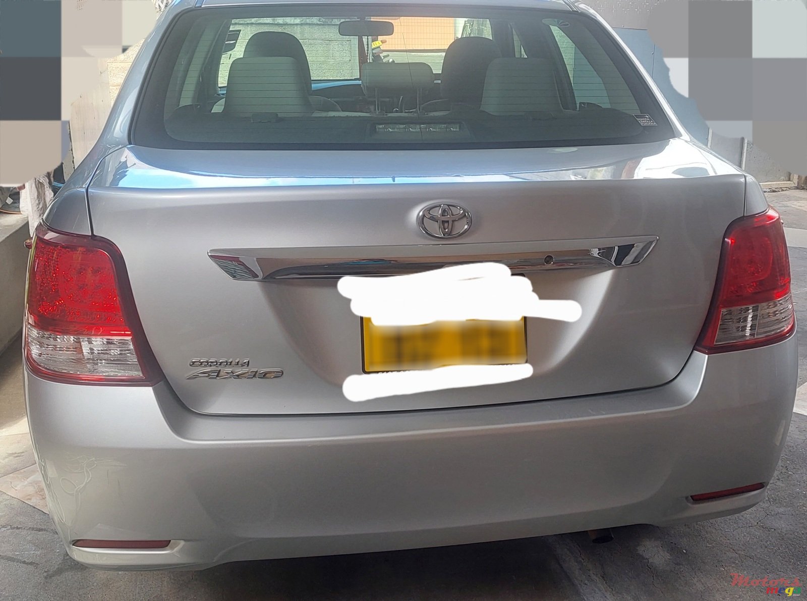 2013' Toyota Axio photo #1