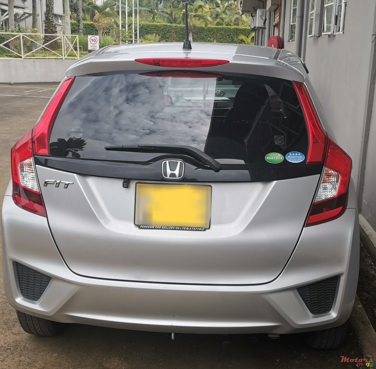 2017' Honda Fit photo #2