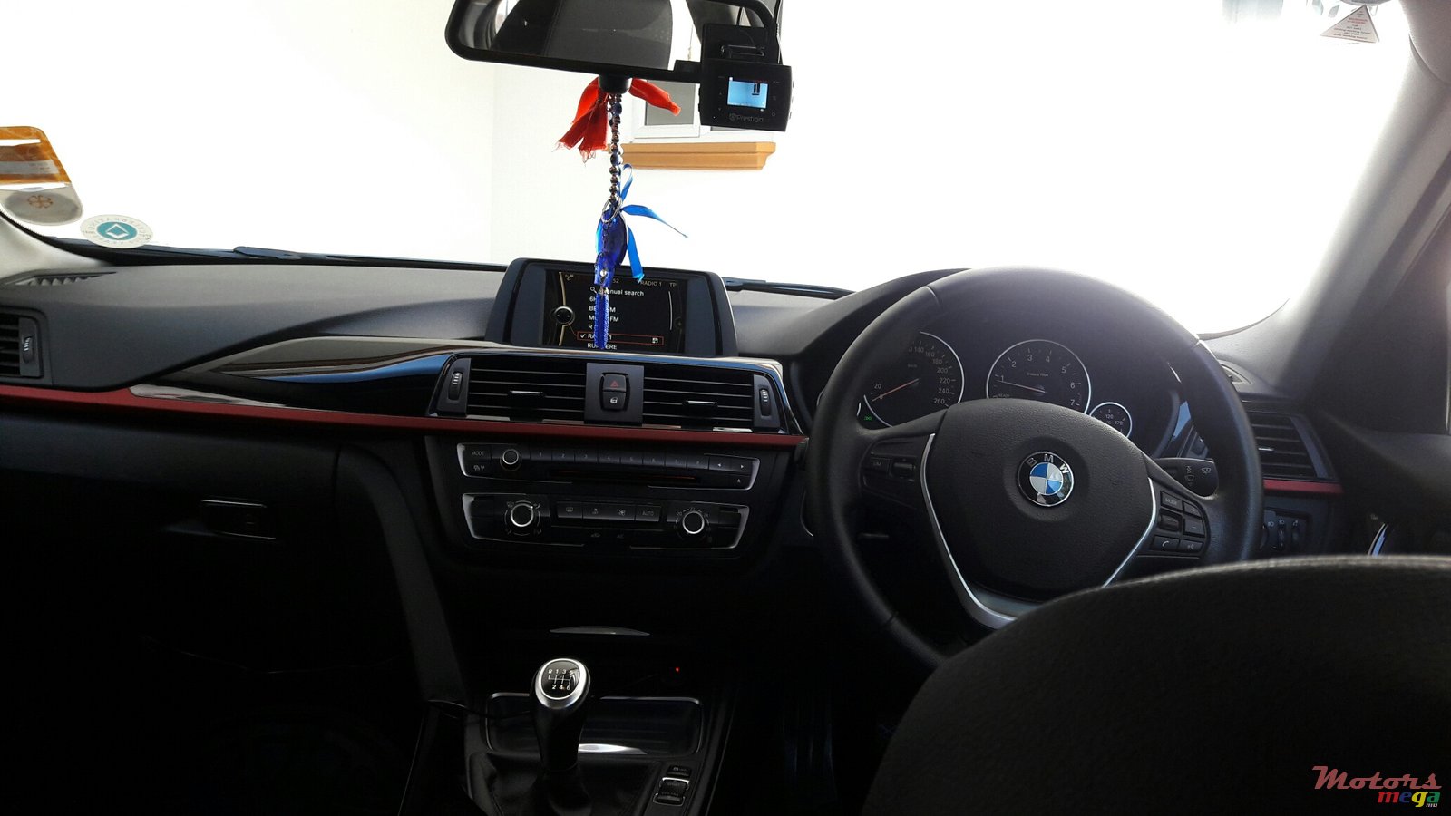 2014' BMW 3 Series photo #4