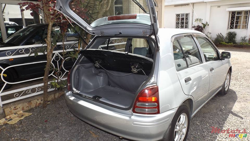 1998' Toyota Starlet Reflect photo #6