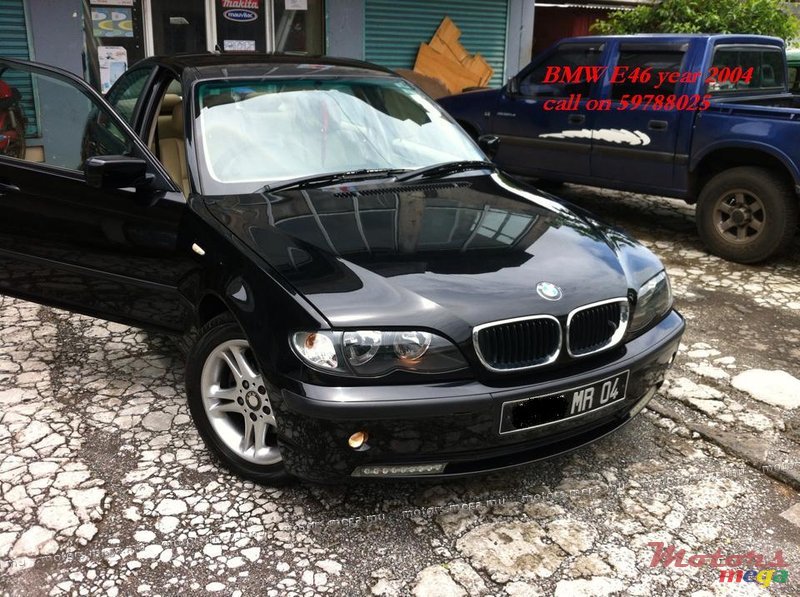 2004' BMW 3 Series E46 2000-2005 photo #1