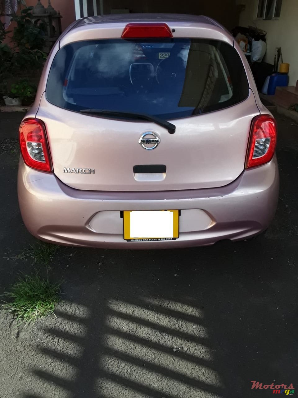 2015' Nissan March photo #2