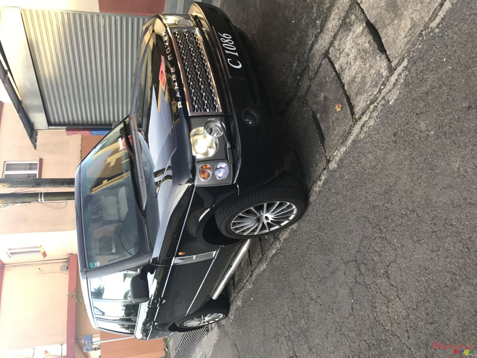 2003' Land Rover Range Rover Sport photo #3