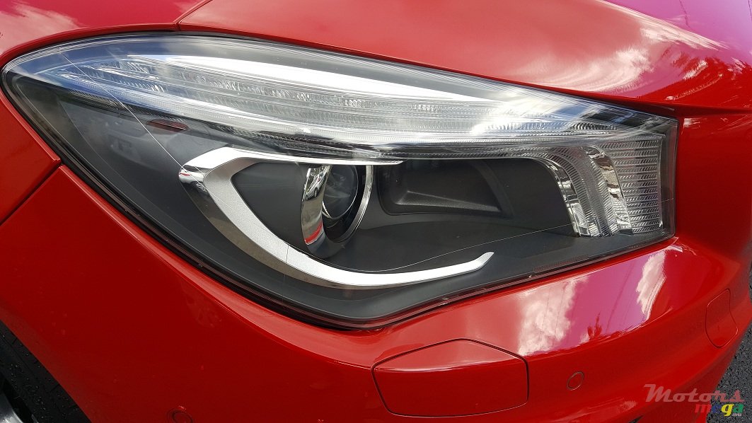 2013' Mercedes-Benz CLA 180 AMG photo #6