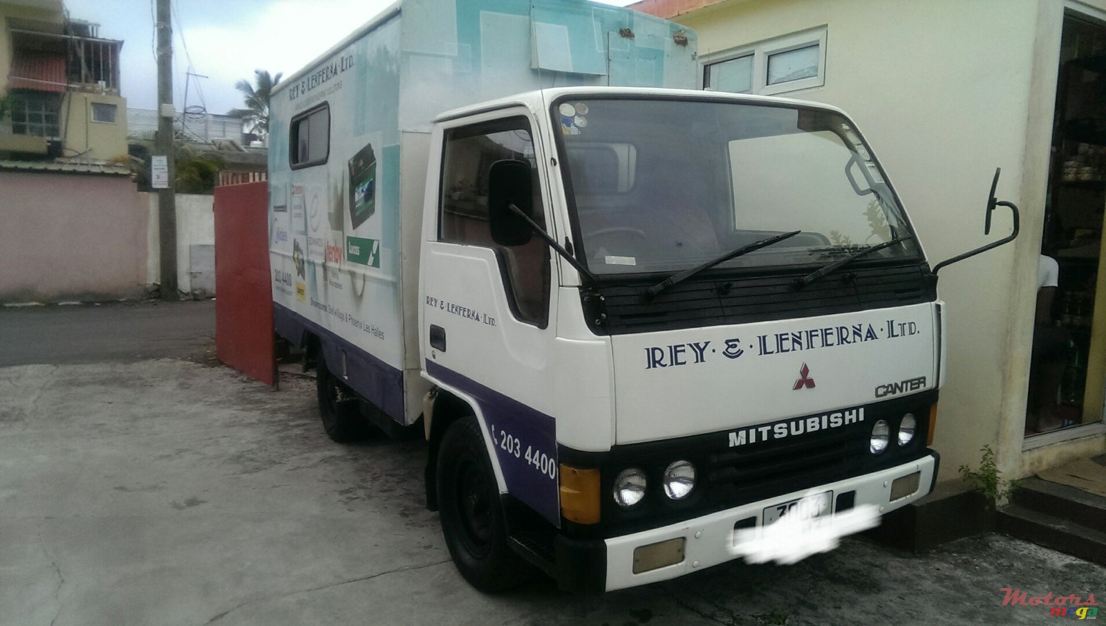 1993' Mitsubishi photo #1