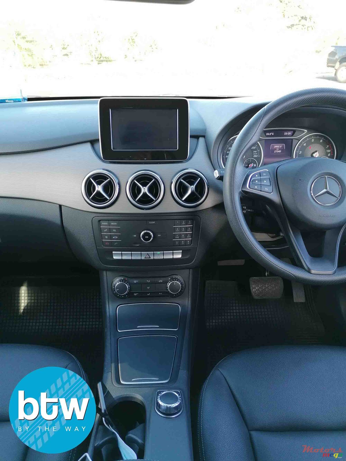 2016' Mercedes-Benz B-Class B180 photo #5