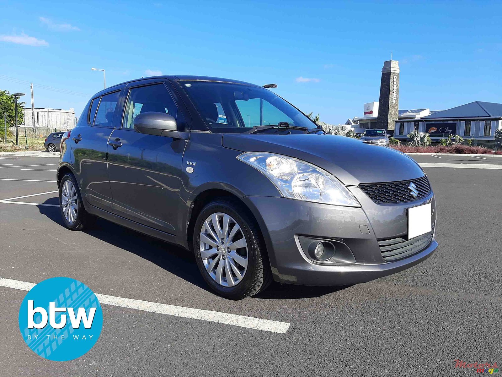 2013' Suzuki Swift photo #1