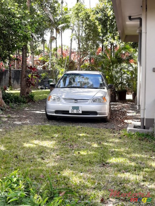 2002' Honda Civic es8 photo #1