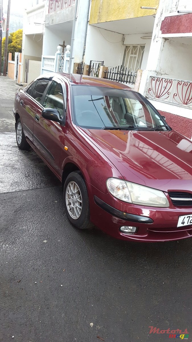 2000' Nissan N16 FULL OPTION photo #1