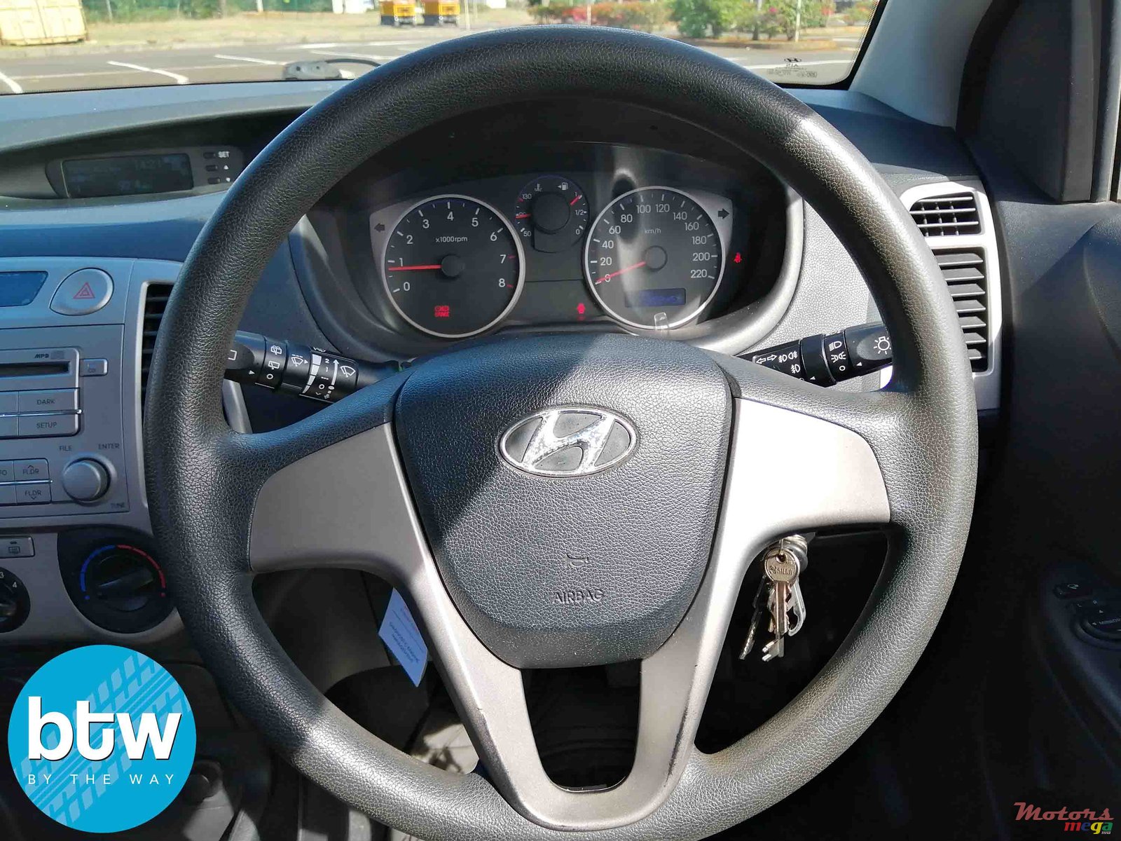 2010' Hyundai i10 photo #6