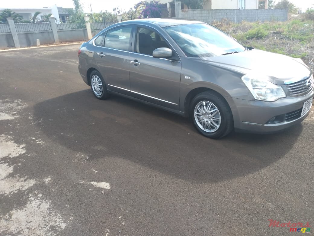 2010' Nissan Bluebird photo #1