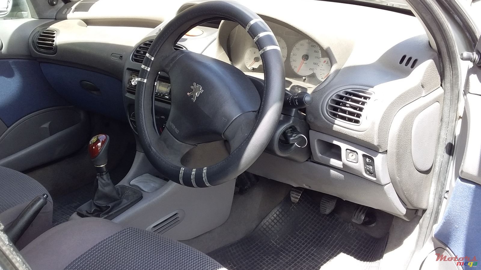 2003' Peugeot 206 photo #4