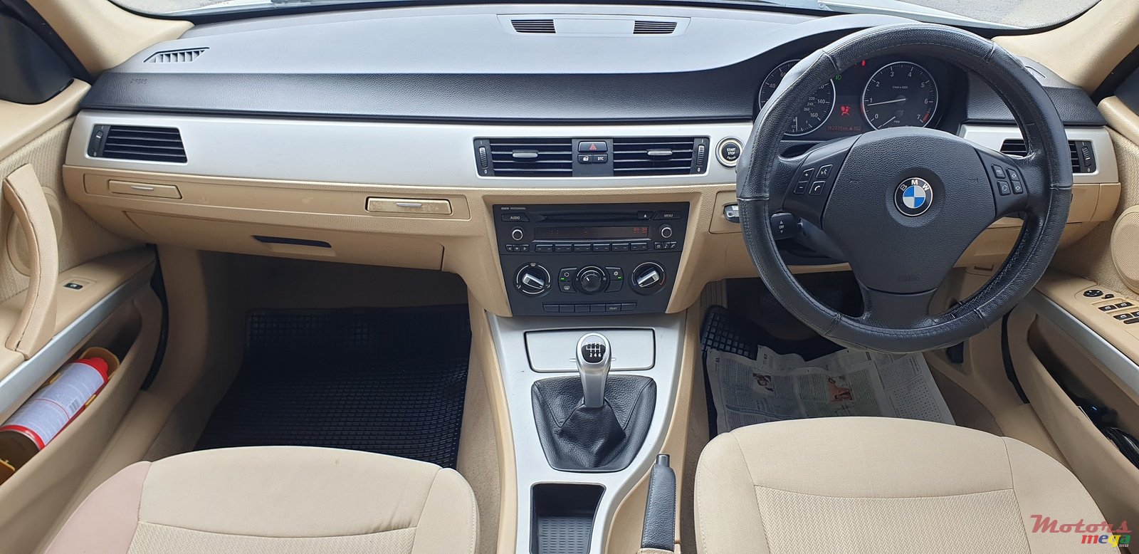 2010' BMW 318 i photo #6