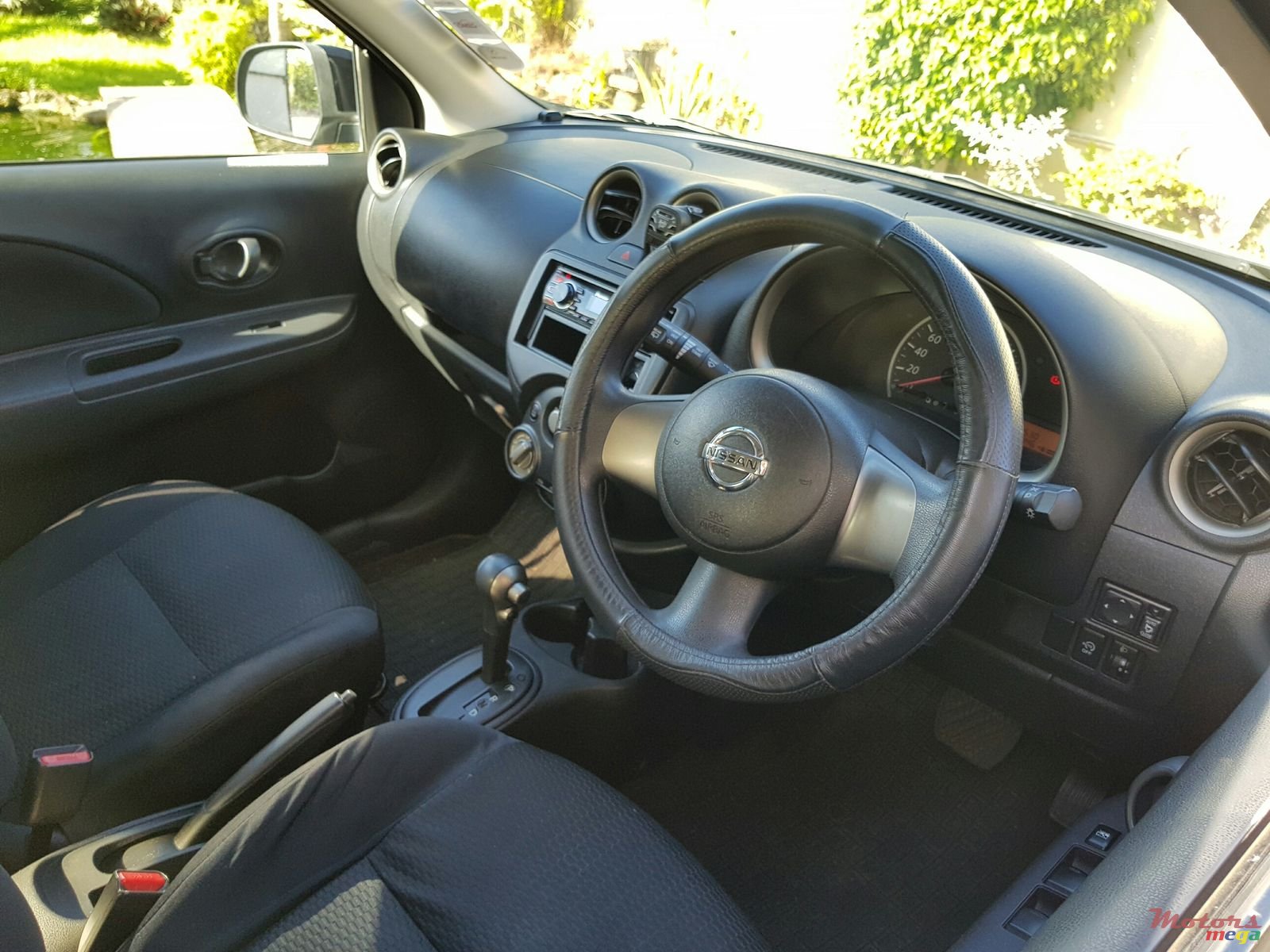 2011' Nissan March Automatic photo #4