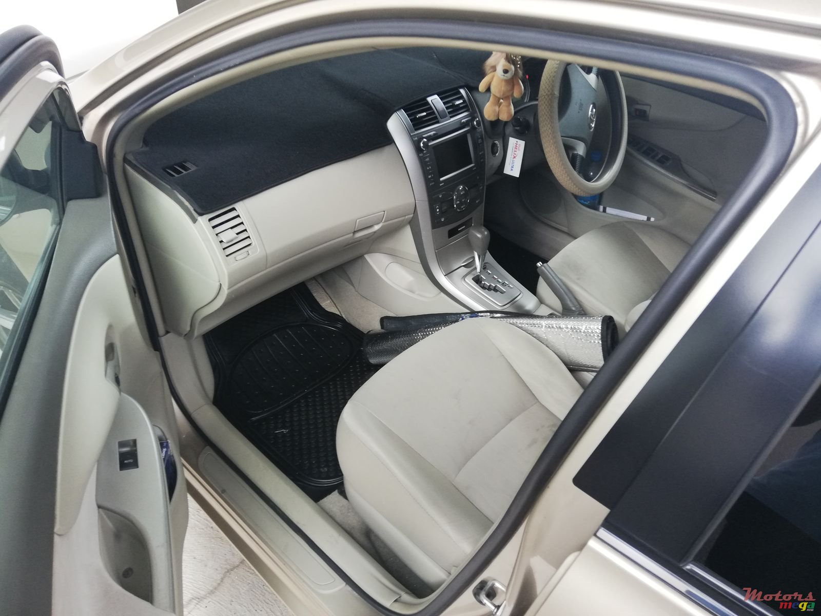 2008' Toyota Axio g edition photo #2