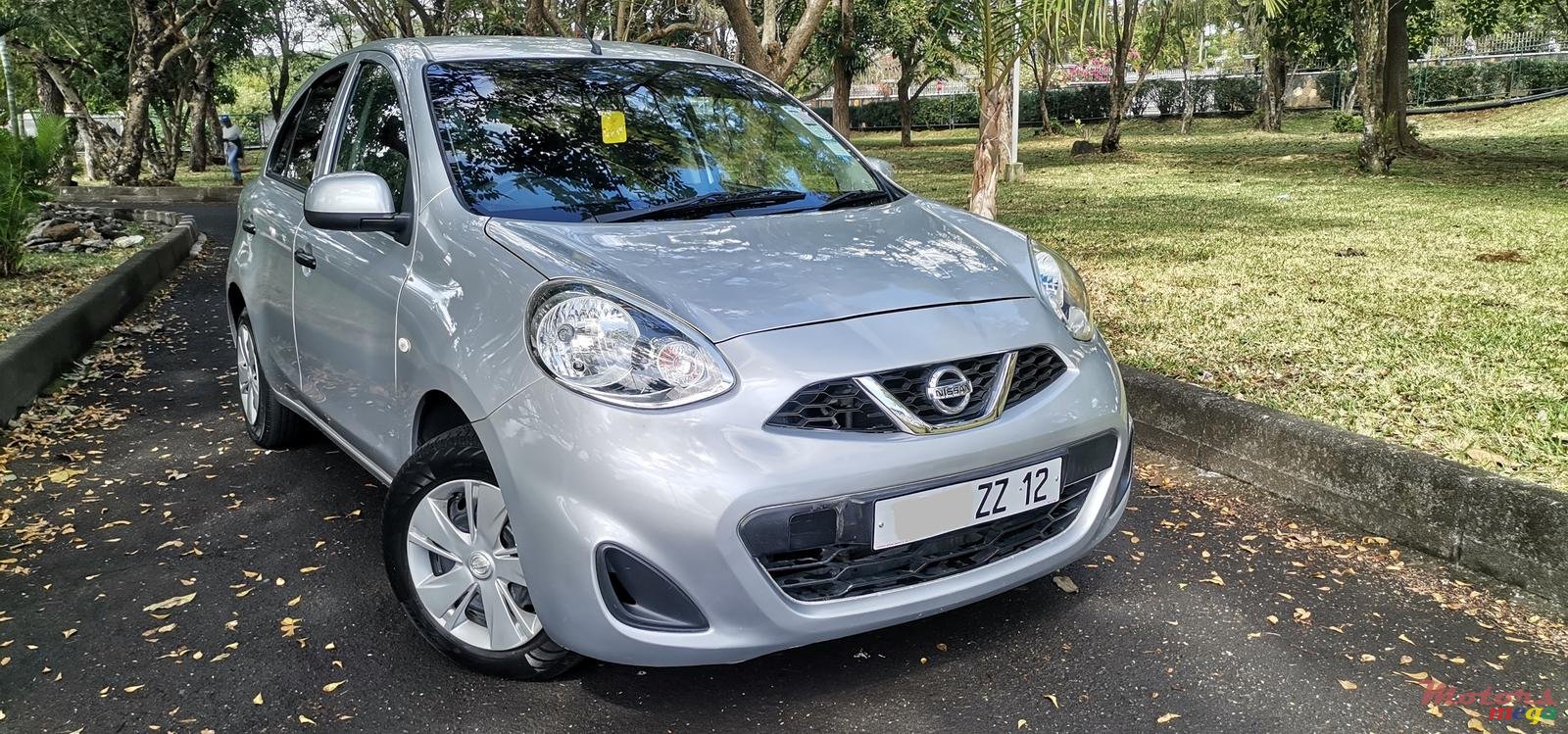 2012' Nissan March photo #1