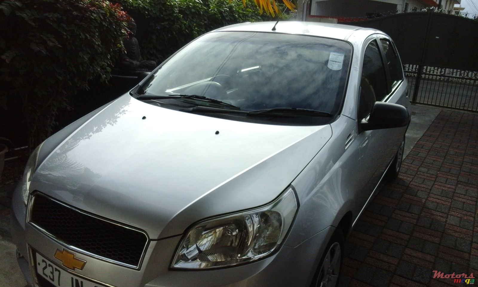 2011' Chevrolet Aveo photo #4