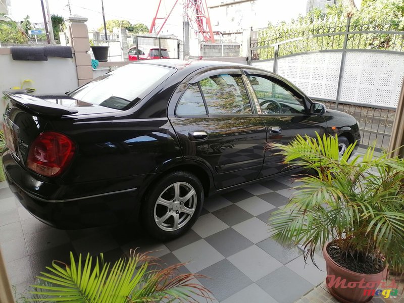 2005' Nissan Sunny photo #5