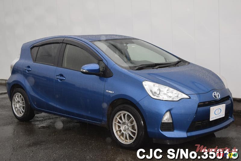 2012' Toyota photo #1