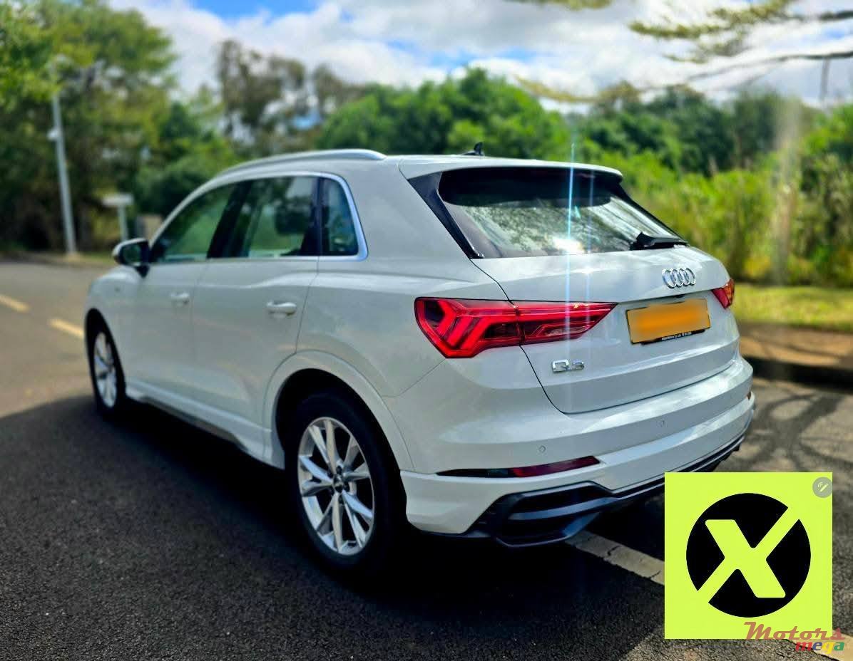 2019' Audi Q3 photo #3