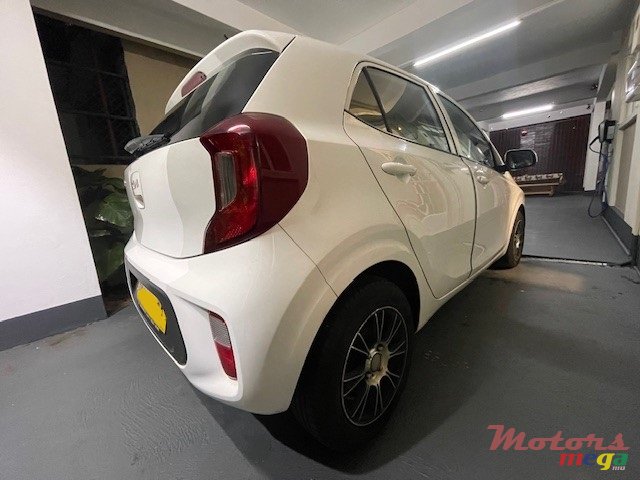 2021' Kia Picanto photo #3