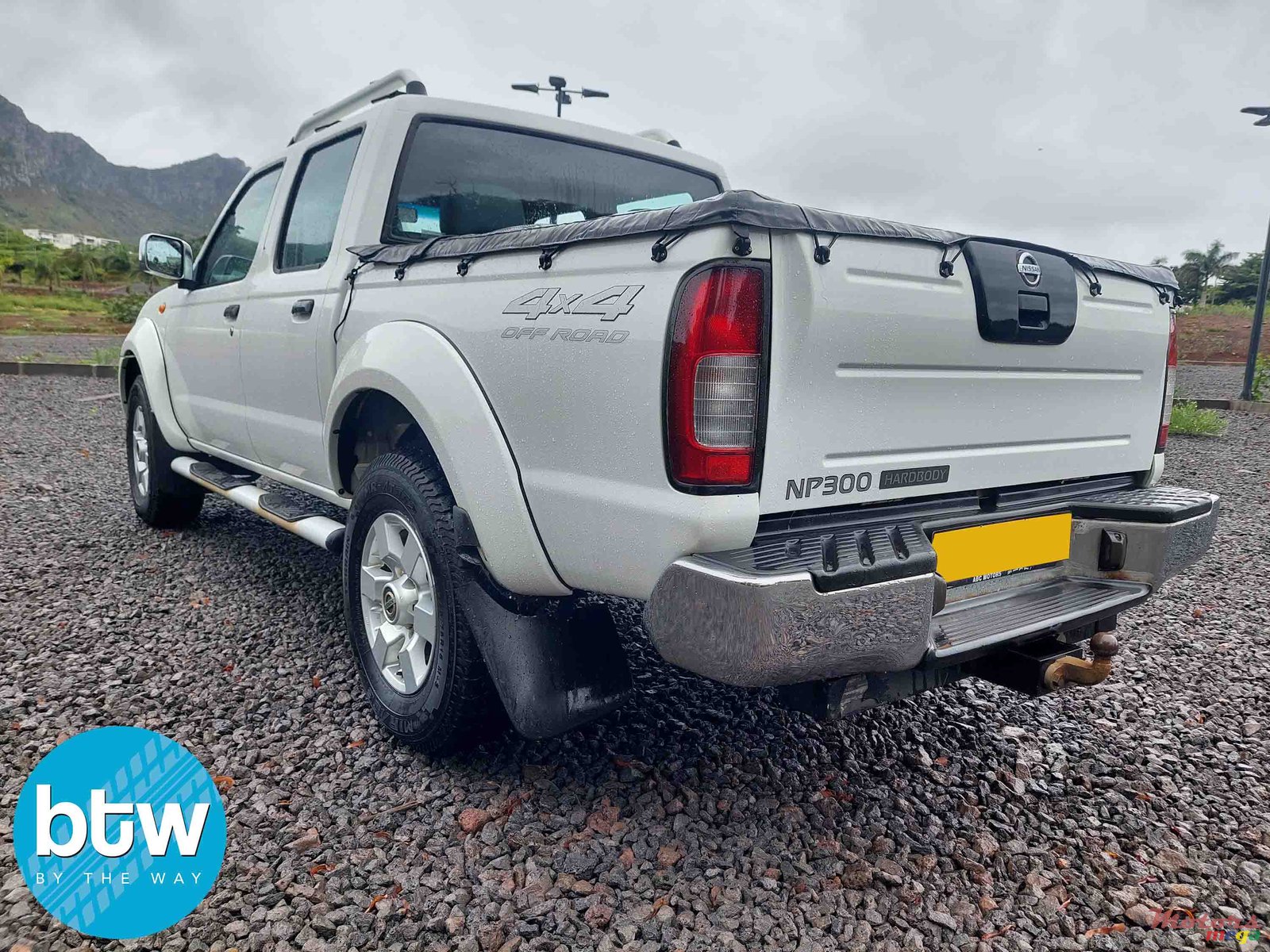 2016' Nissan NP300 photo #3