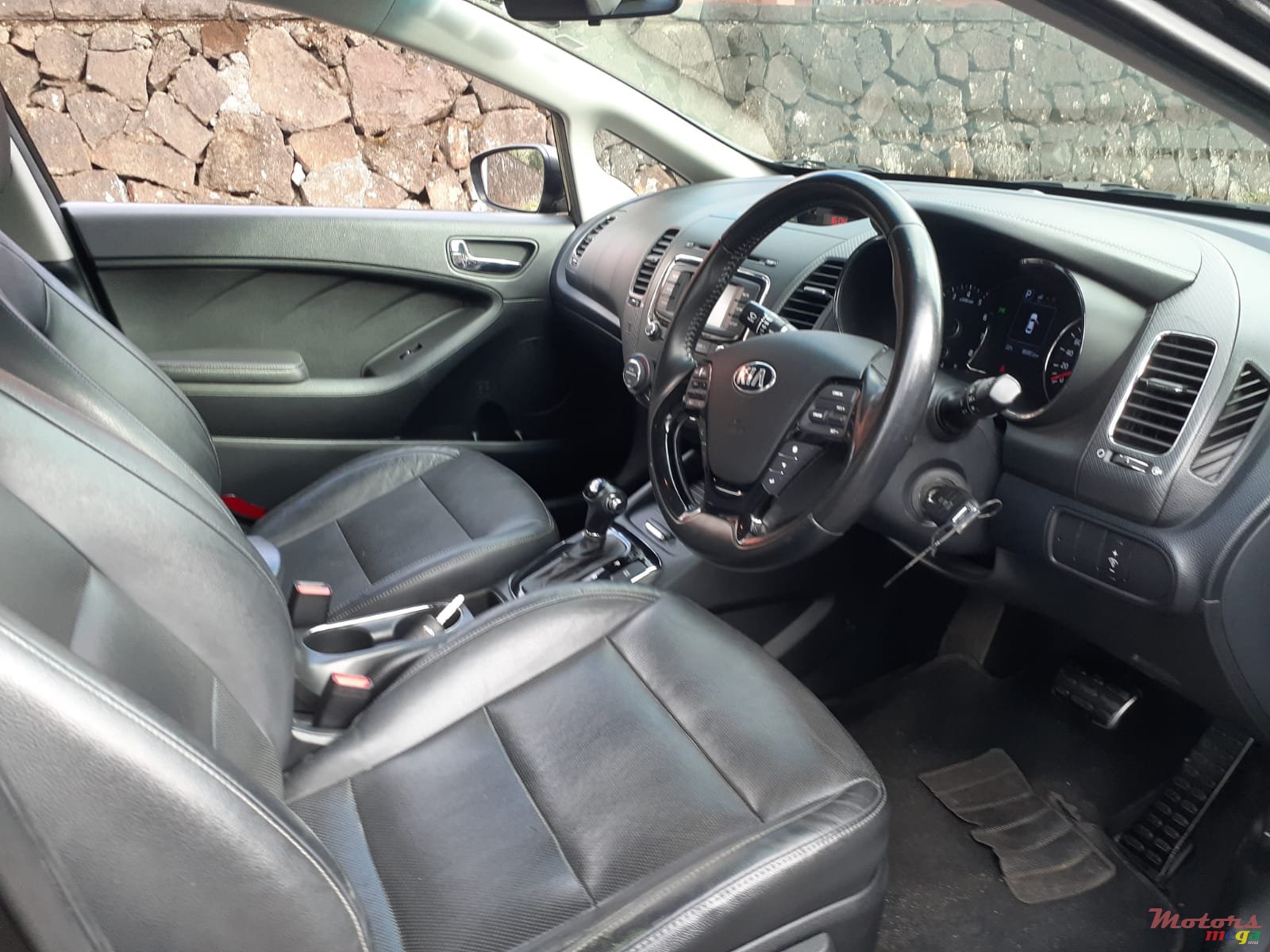 2016' Kia Cerato Automatic photo #5