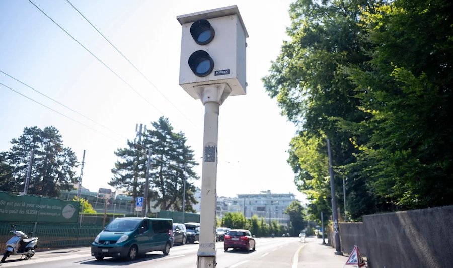 En Suisse, 27 km/h de trop lui coûtent plus de 95 000 euros !
