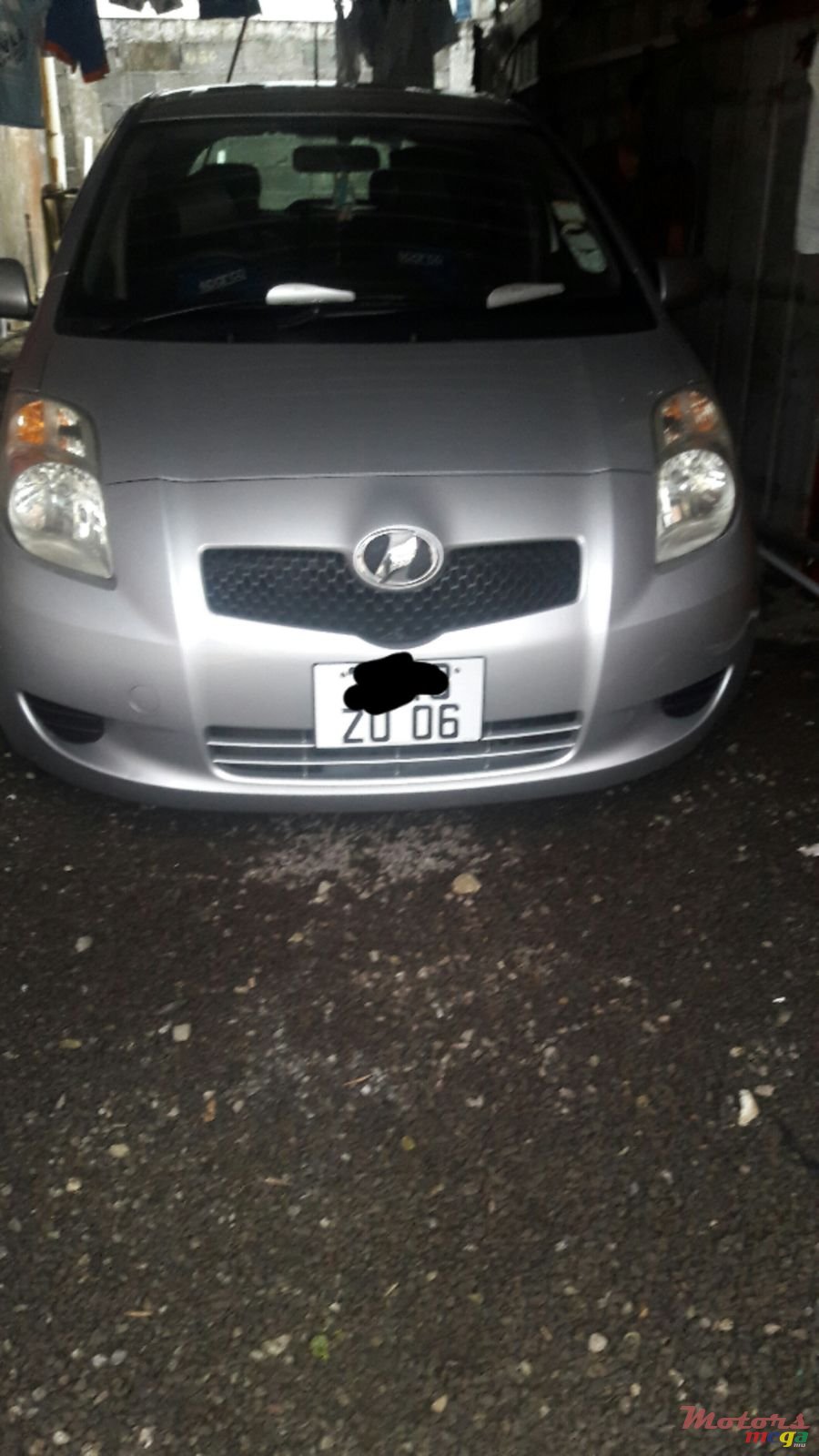 2006' Toyota Vitz photo #7