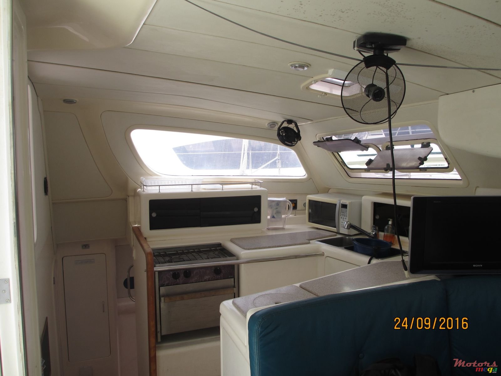 2004' Leopard 38 photo #3