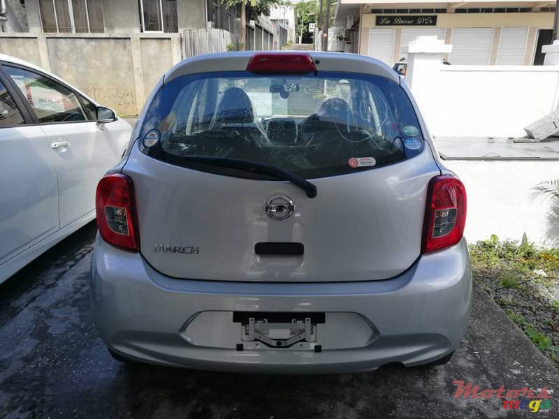 2014' Nissan March photo #5