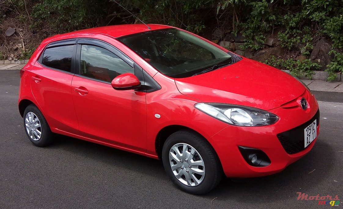 2011' Mazda Demio photo #2