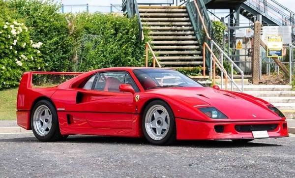 Ferrari F40