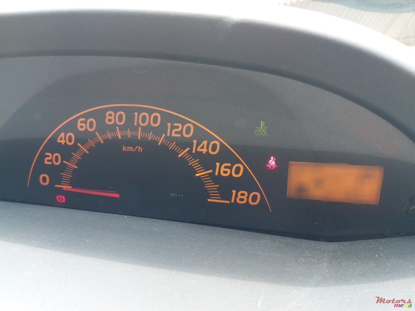 2009' Toyota Vitz photo #7