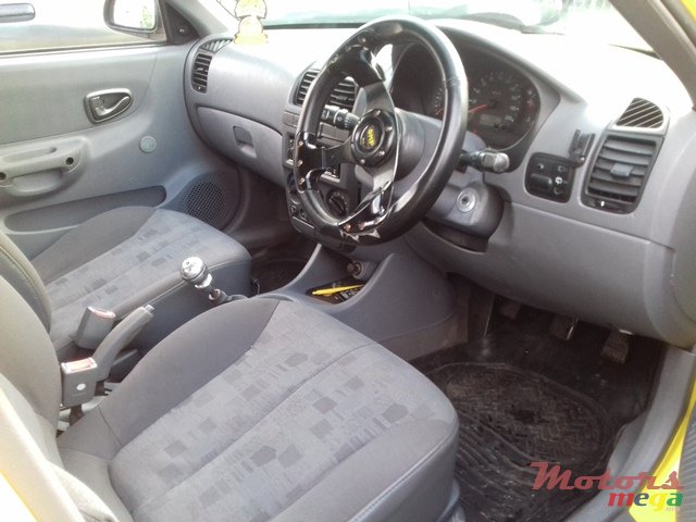 2005' Hyundai Excel photo #7