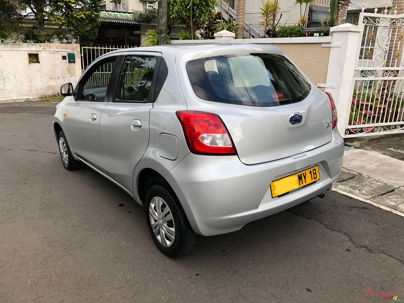 2018' Datsun Go photo #6