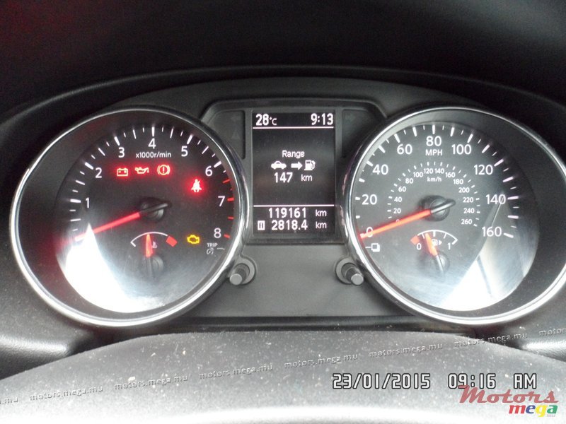 2010' Nissan Qashqai Visia photo #5