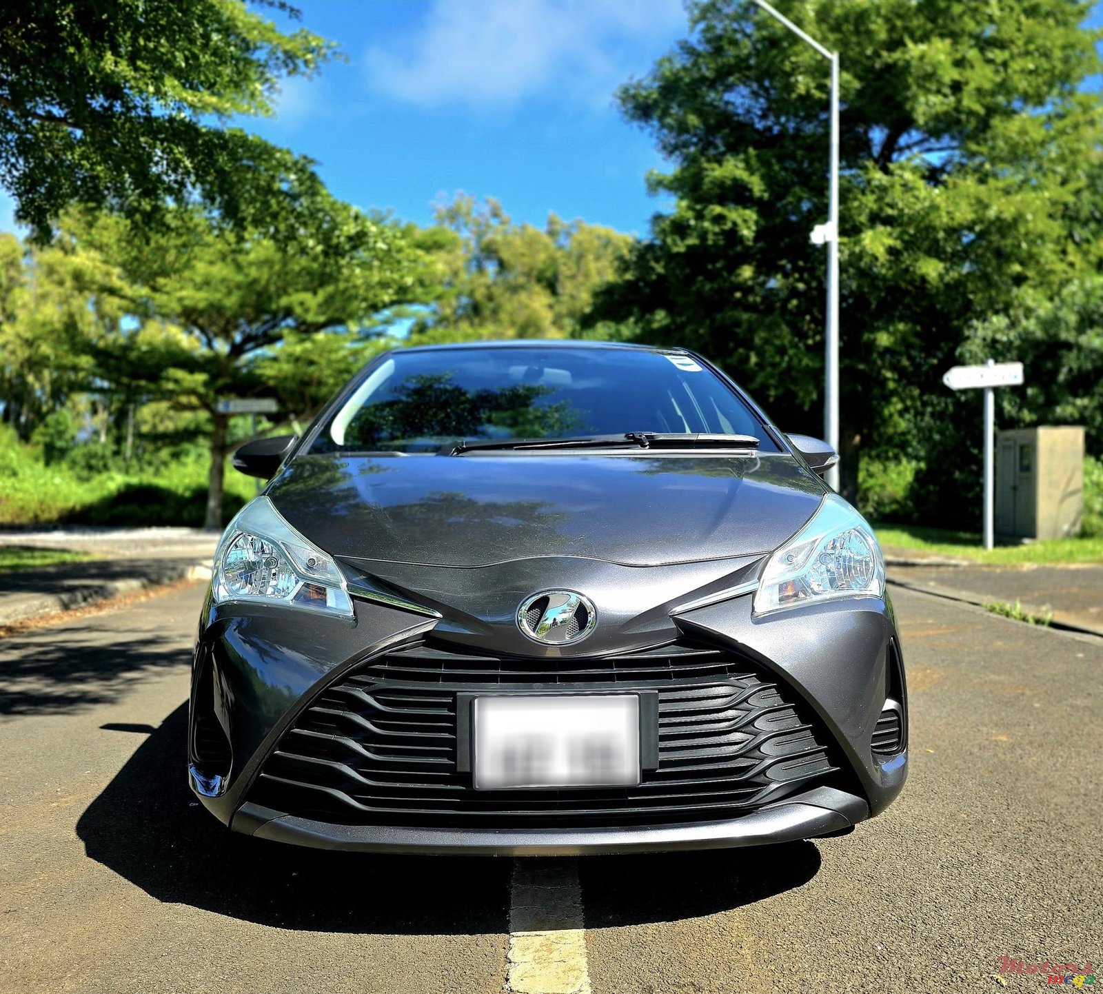 2019' Toyota Vitz photo #1