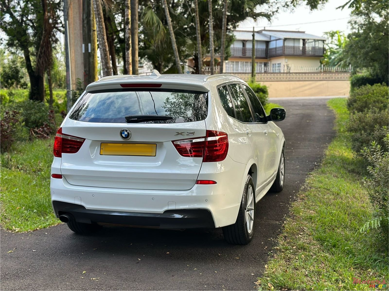 2012' BMW X3 M Sport package photo #5