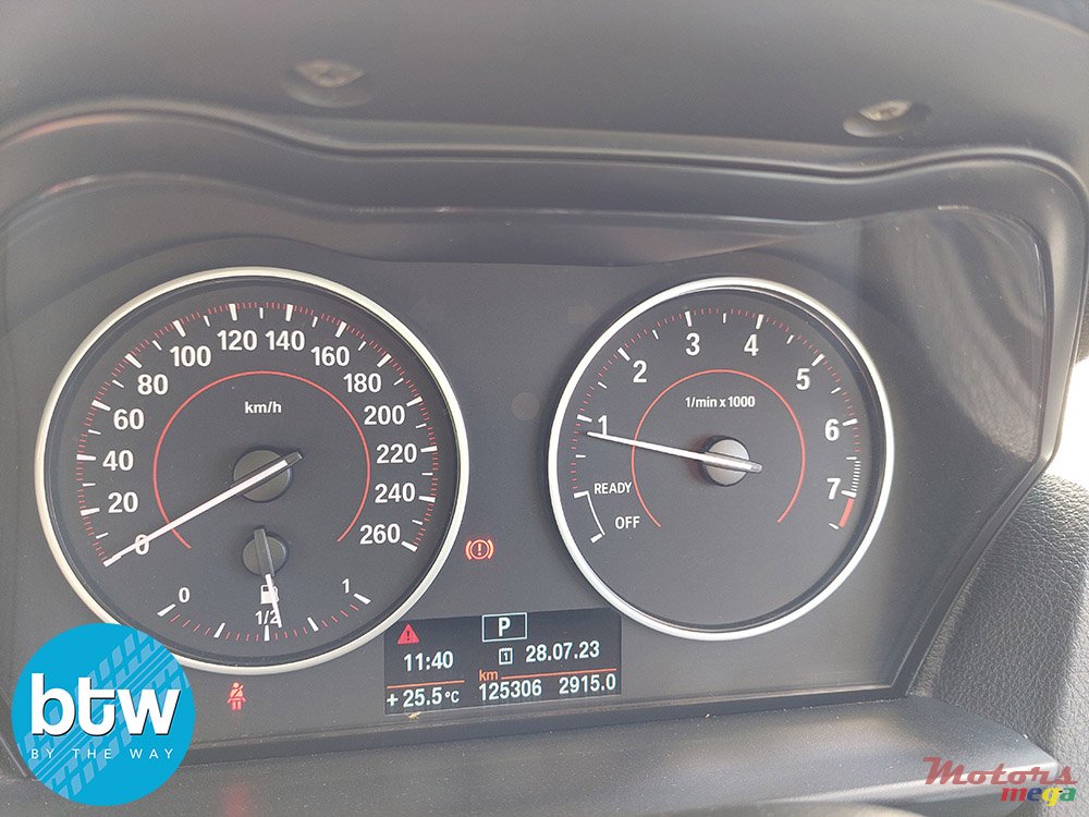 2013' BMW 116 photo #7