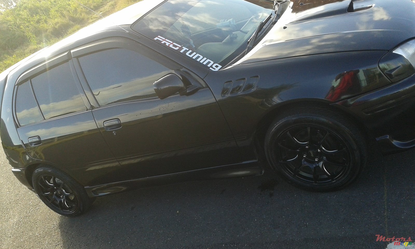 1998' Toyota Starlet photo #1