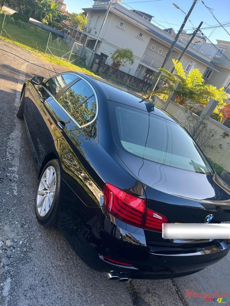 2017' BMW 520 photo #4