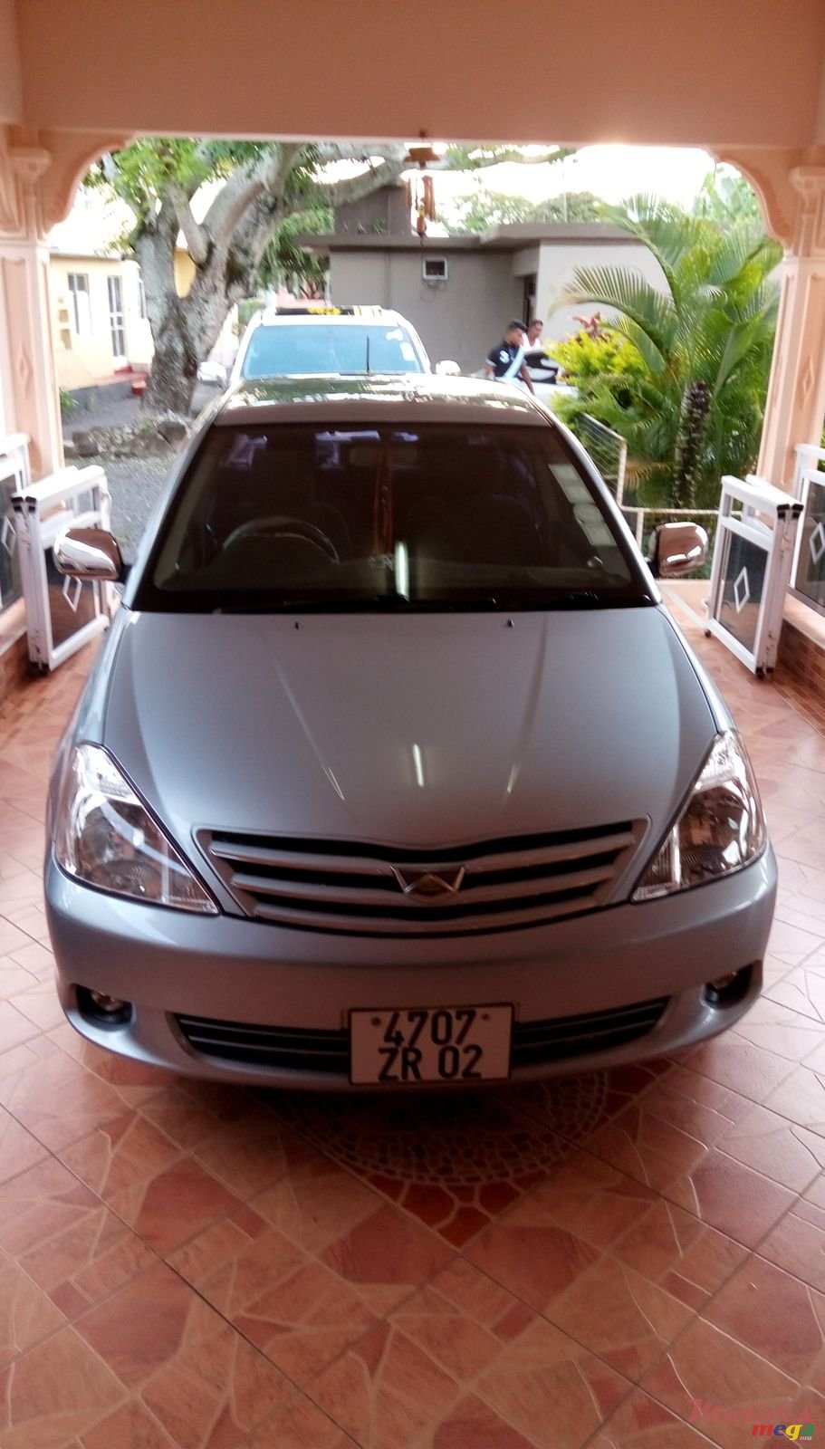 2002' Toyota photo #4