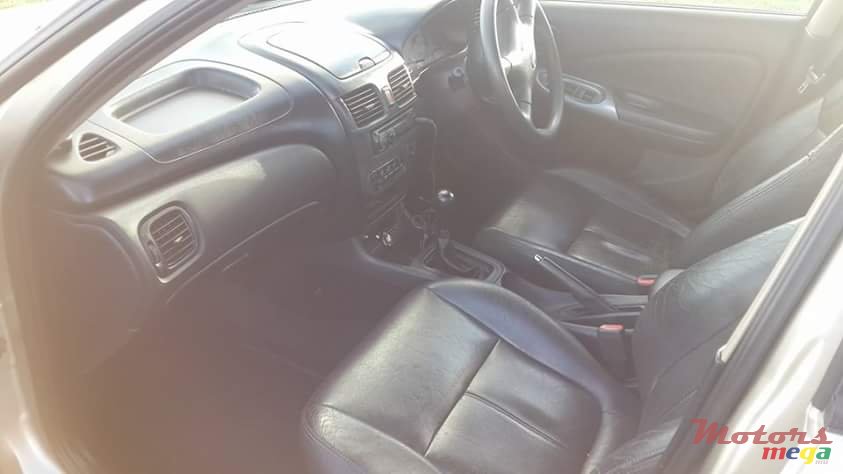 2004' Nissan N17 photo #4