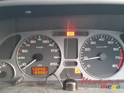 2000' Peugeot 306 photo #6