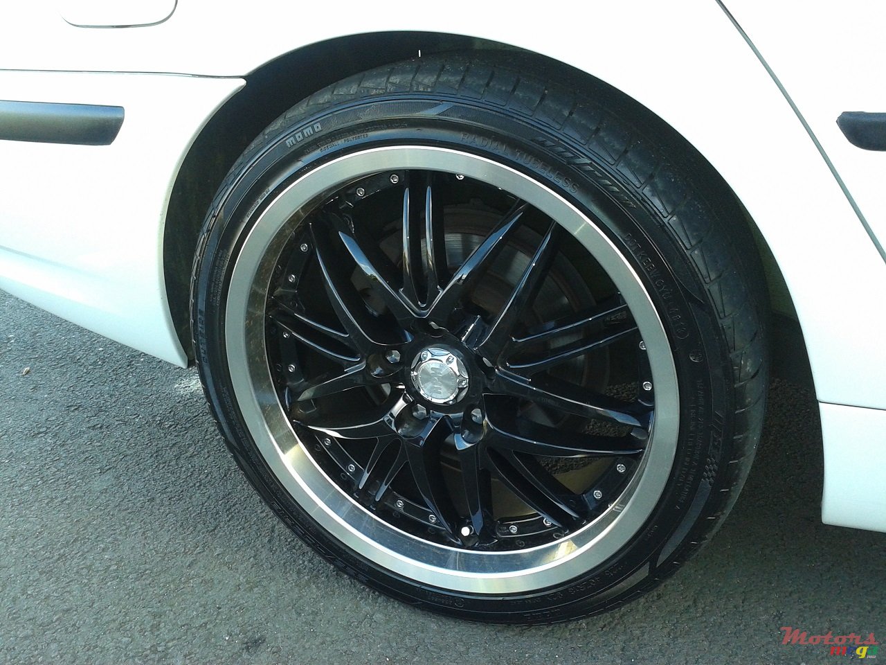 2003' BMW 318 photo #2