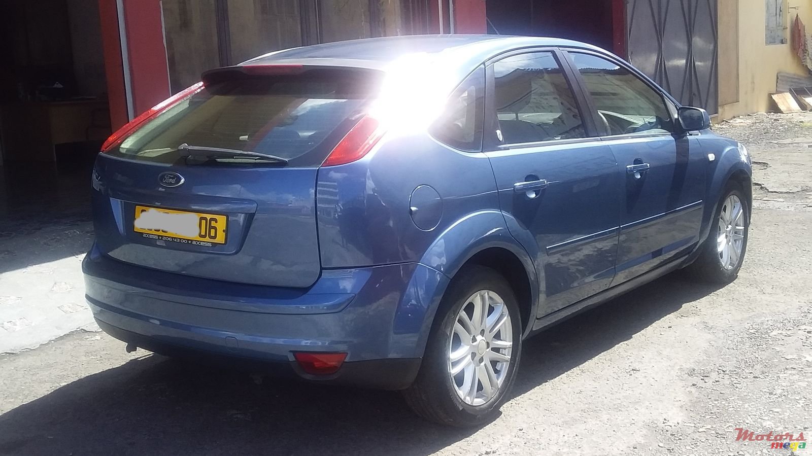 2006' Ford Focus photo #4