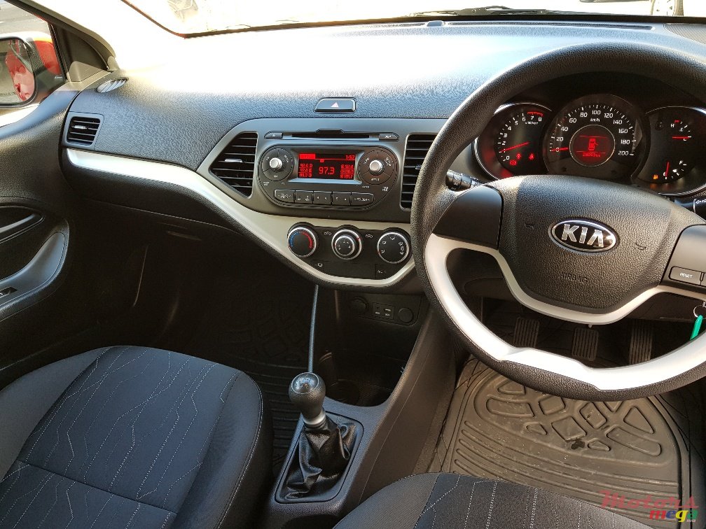 2016' Kia Picanto photo #5