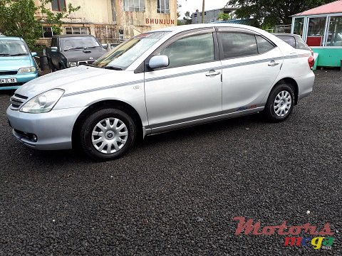 2006' Toyota Allion photo #2