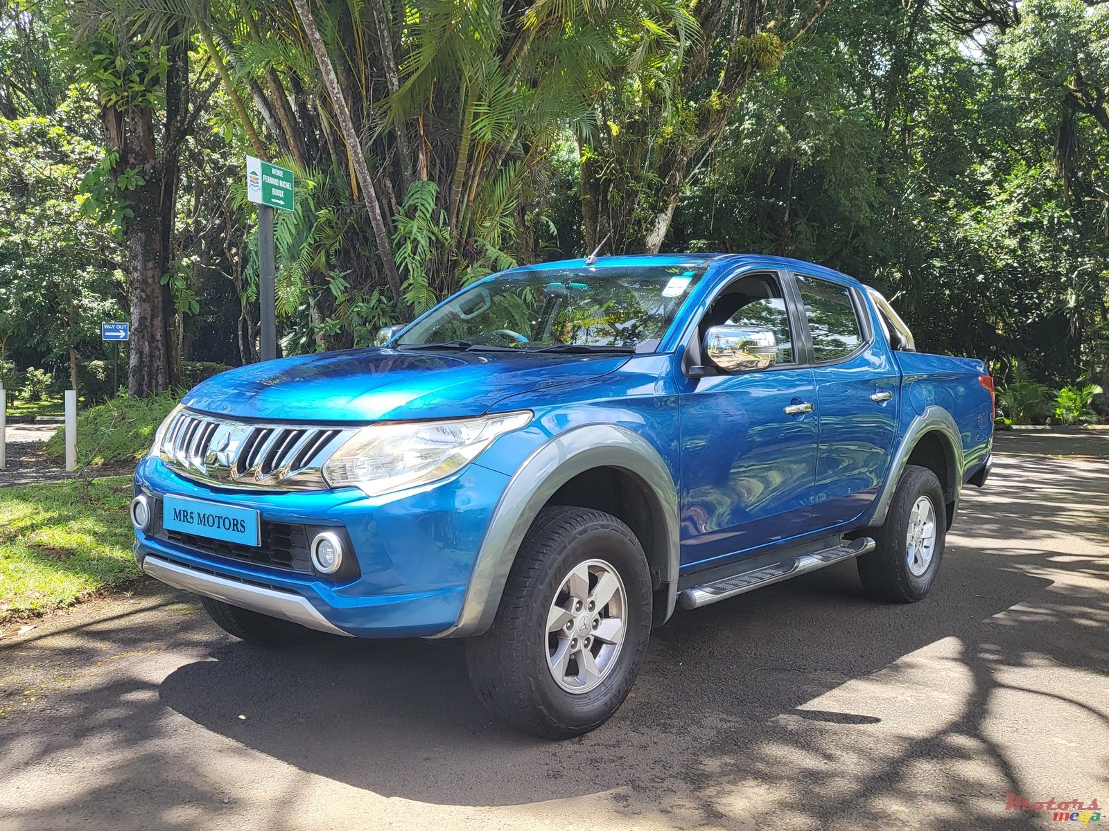 2016' Mitsubishi L 200 Sportero photo #4